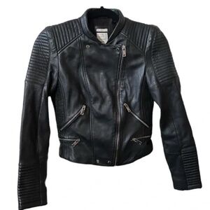 Zara TRF Quilted Motorcycle Black Crop Sheep Leather Silver Zip Size M Jacket.